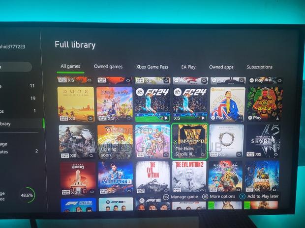 Xbox One and Series Digital Games Loading · Photo 4