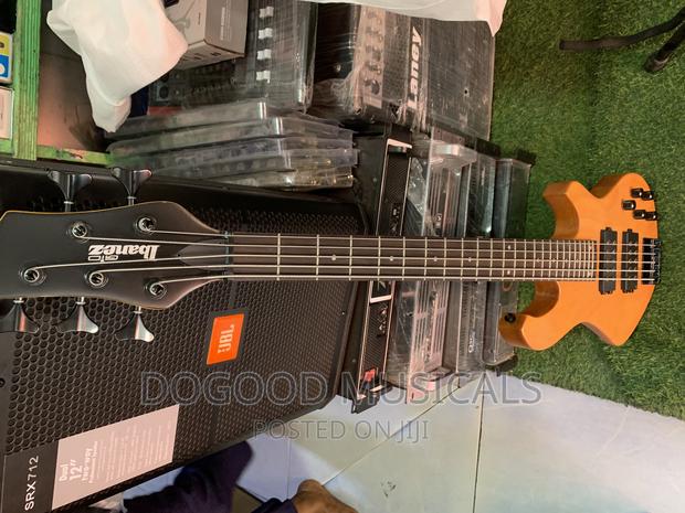 Ibanez Gio Active Jazz Bass Guitar · Photo 7