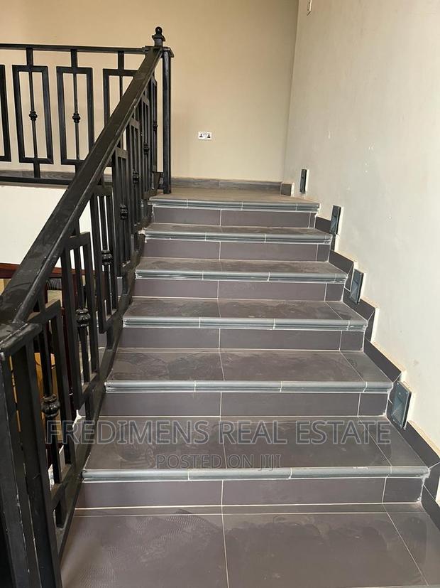 Furnished 5bdrm House in Fredimens Real, Kumasi Metropolitan for sale · Photo 4