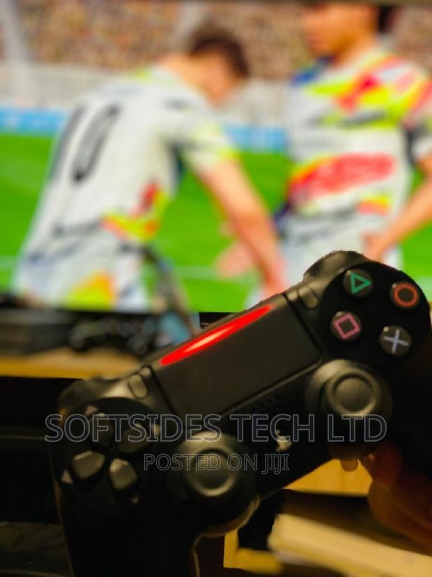 Playstation 4 Standard Slim Quality Home Used. · Photo 2