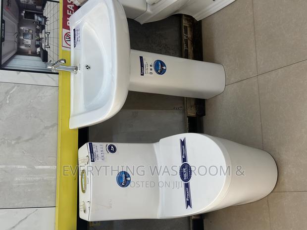 Frencia One Piece WC and Basin Complete_close Couple WC Set · Photo 2