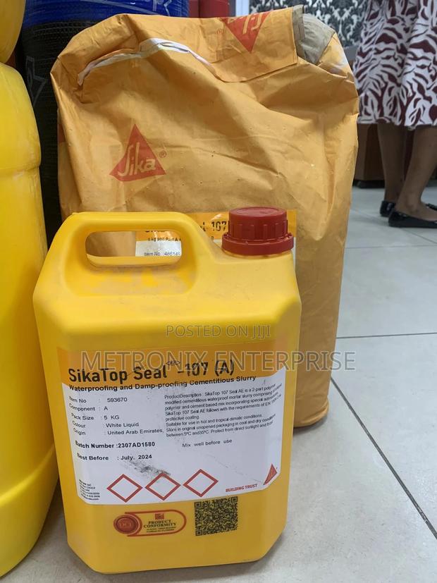 Waterproof for Pools(Sikatop Seal 107) · Photo 2