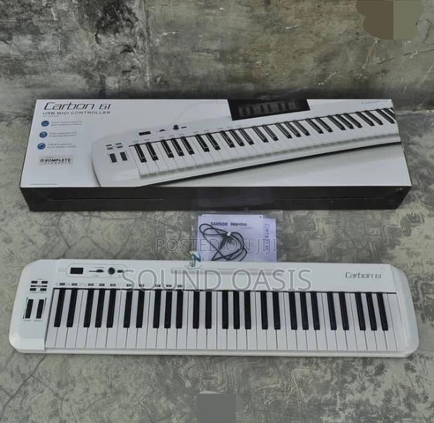 Samson Carbon 61 USB MIDI Controller · Photo 1