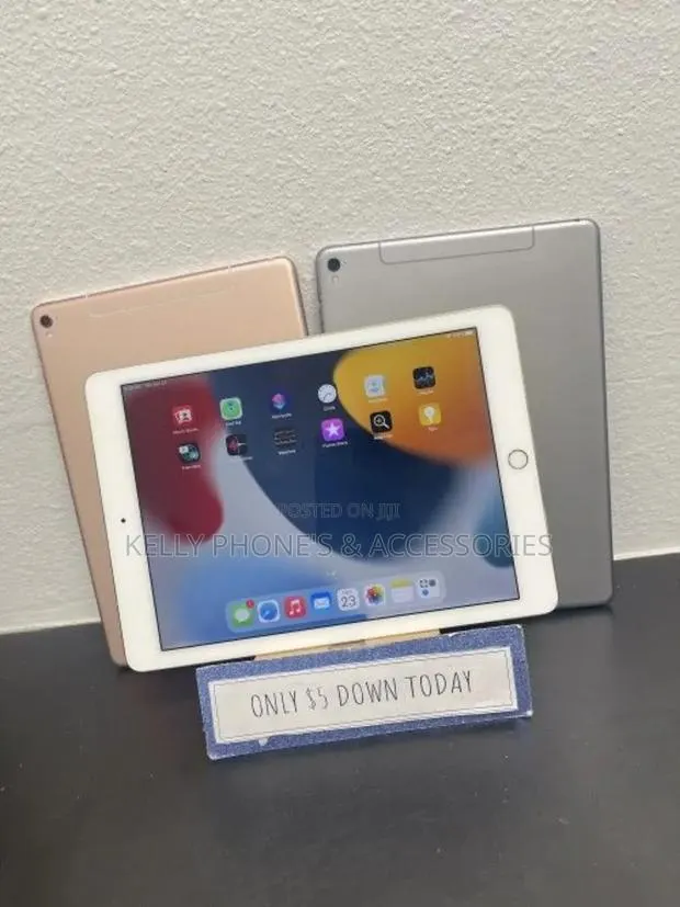 Apple iPad Pro 64 GB Silver · Photo 1
