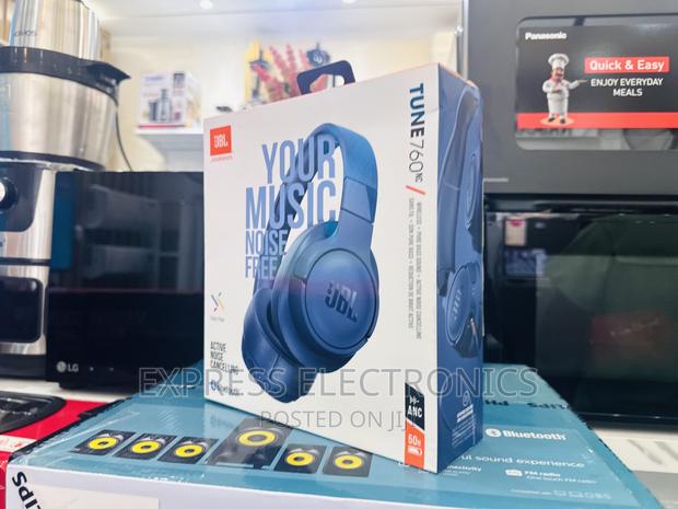 Zealous Sleek New JBL Tune 760 Headphones · Photo 1