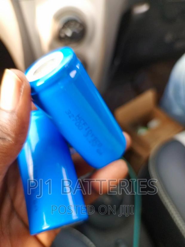3.2v Lithium Battery · Photo 4