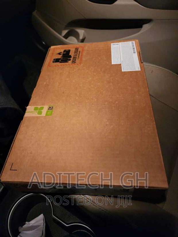 New Laptop Lenovo Thinkpad X1 Yoga 16GB Intel Core I7 SSD 256GB · Photo 3