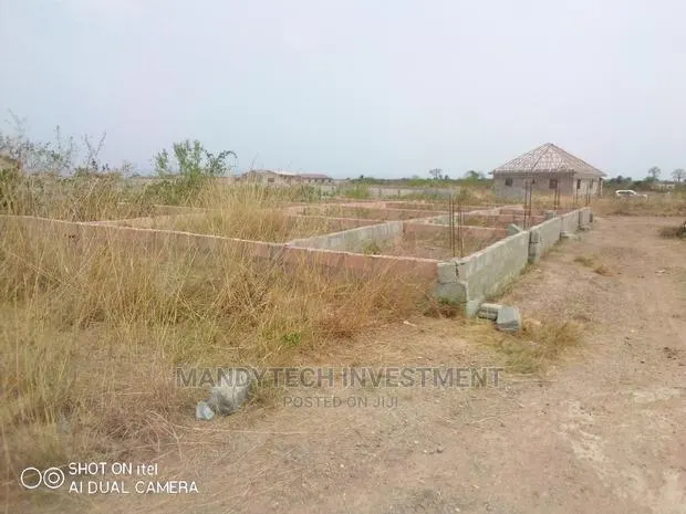4 Units of Chamber and Hall - Appolonia · Photo 1
