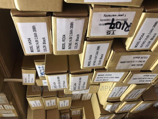 All Kinds of Laptops Batteries · Photo 3