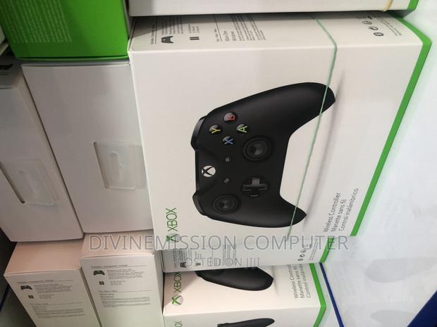 Xbox One S Controller Original · Photo 1