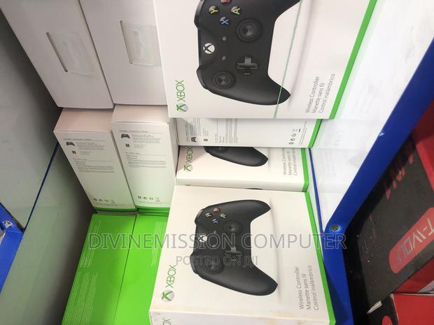 Xbox One S Controller Original · Photo 3