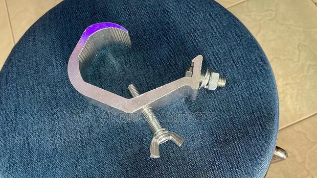 Light Clamps · Photo 2