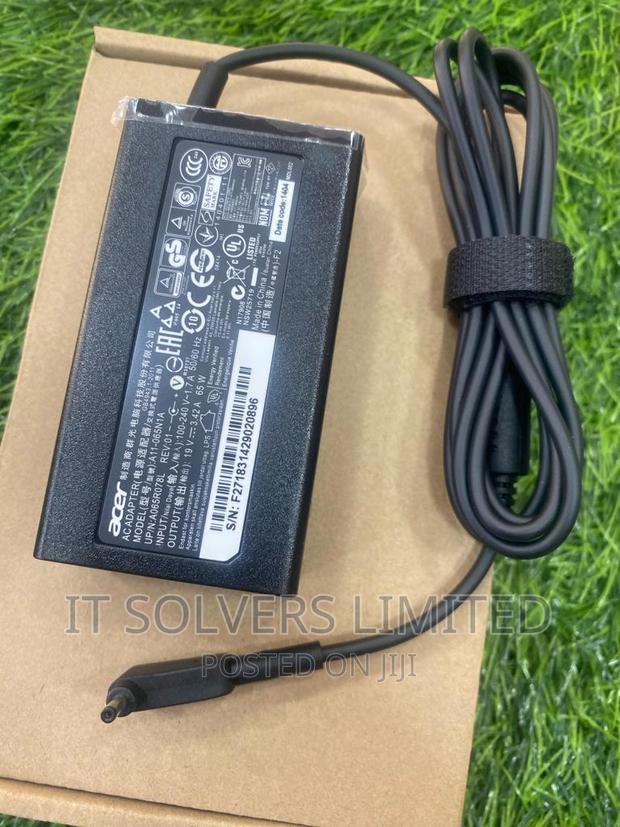 Acer New 19v 3.42 3.0mm*1.1mm Original · Photo 2