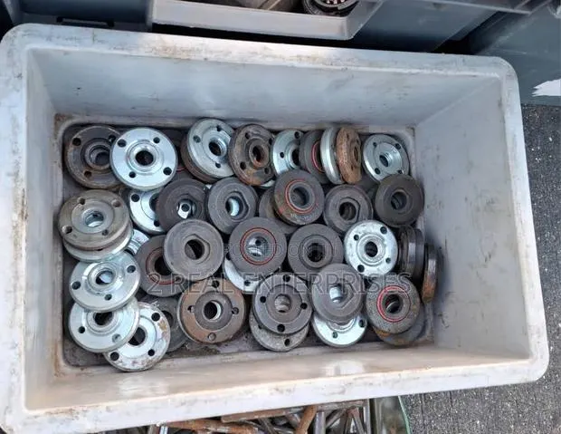 Bosch Angle Grinder Locks Discs Replacement Flange · Photo 1
