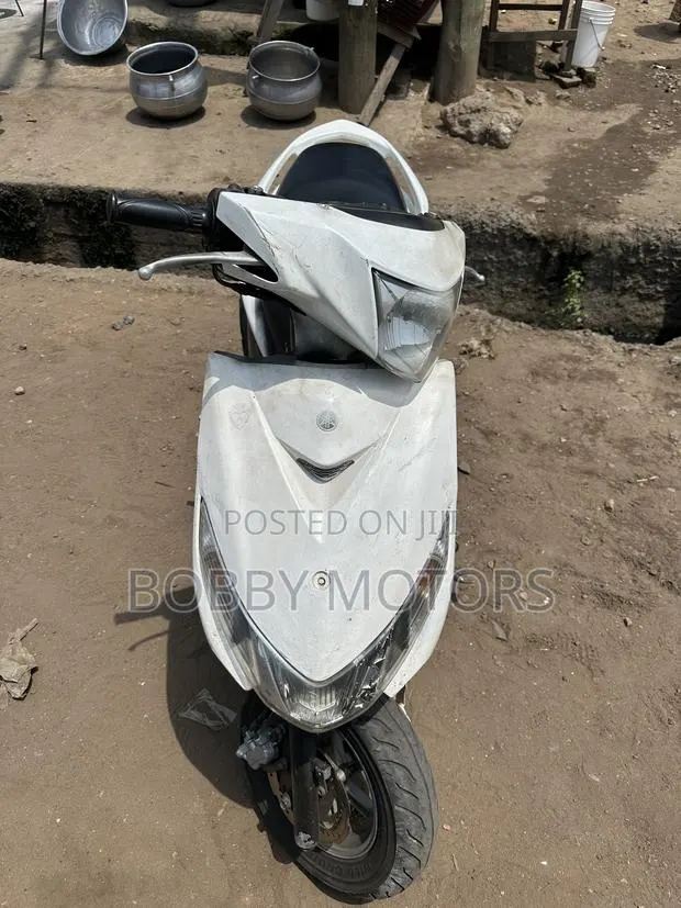 Yamaha Road Star 2020 White · Photo 1
