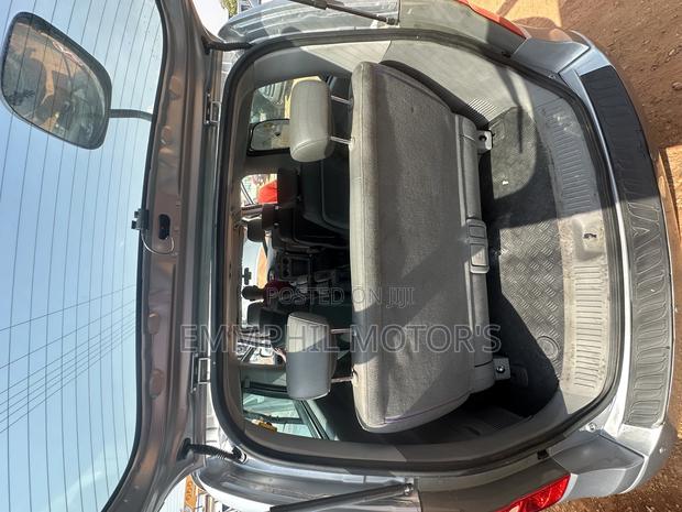 Hyundai Starex 2011 Grey · Photo 5
