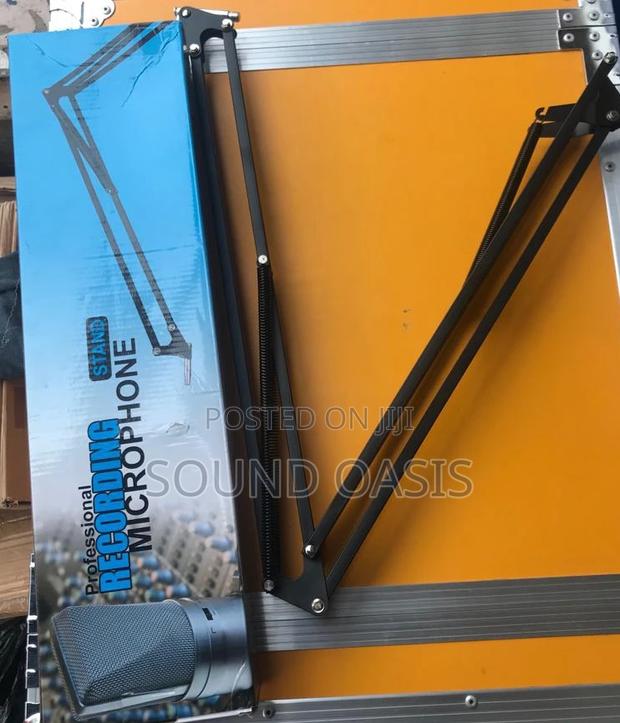 Professional Recording Microphone Stand · Photo 1