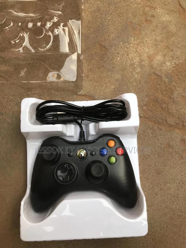 Xbox 360 Controller for Computer and Xbox · Photo 5