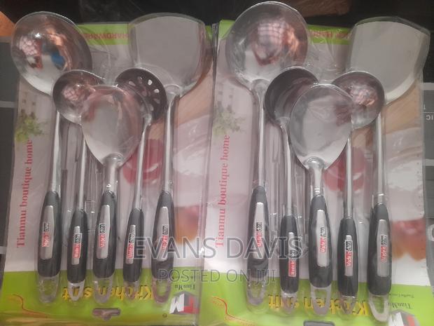 5pcs Kitchen Spoons Set · Photo 1