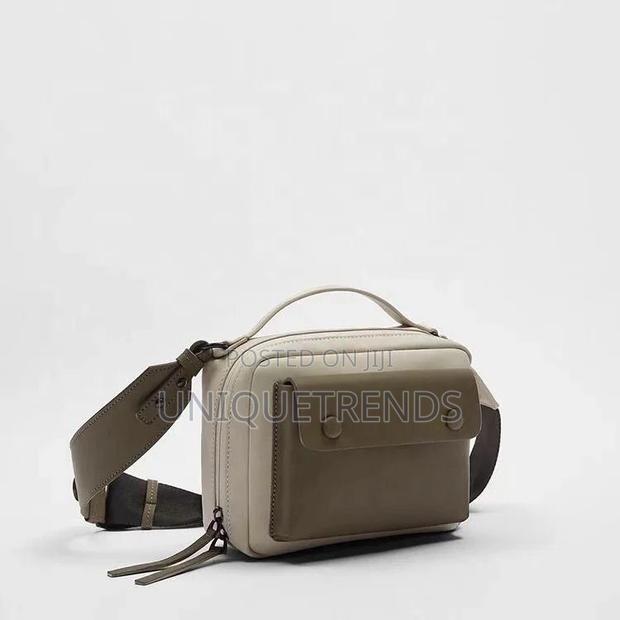 Zara Cross Bags · Photo 3