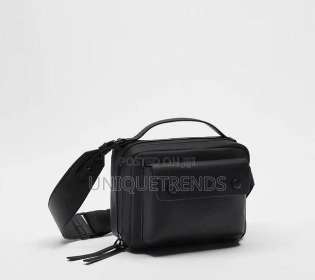Zara Cross Bags · Photo 5
