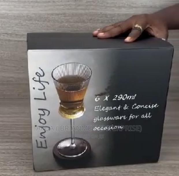 Executive Luxury Wine Glass · Photo 3