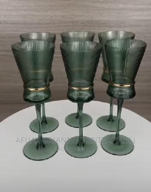 Executive Luxury Wine Glass · Photo 1