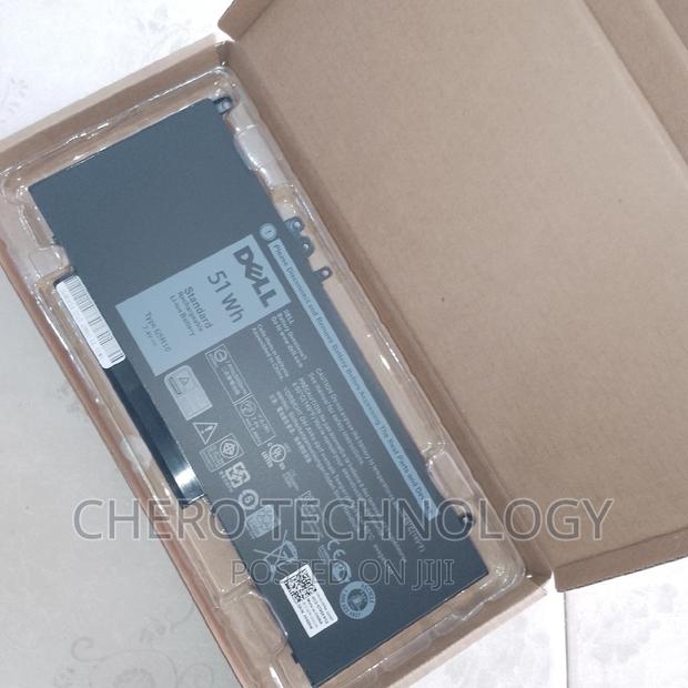 Inbuilt Laptop Batteries · Photo 5