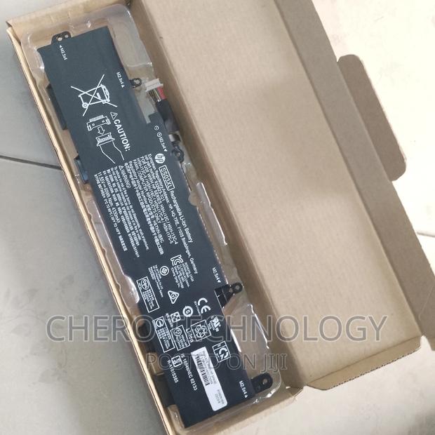 Inbuilt Laptop Batteries · Photo 8