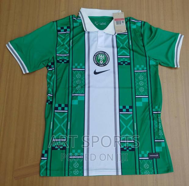 Nigeria Polo Top. · Photo 2