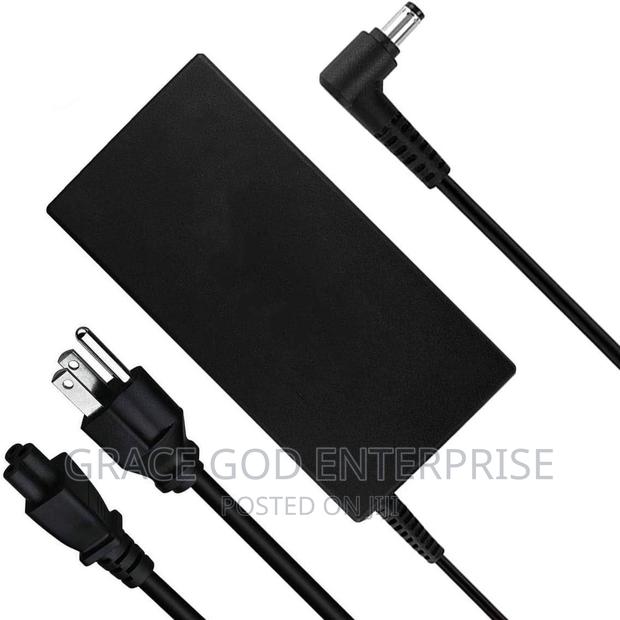 Original MSI 120W Laptop Charger · Photo 2