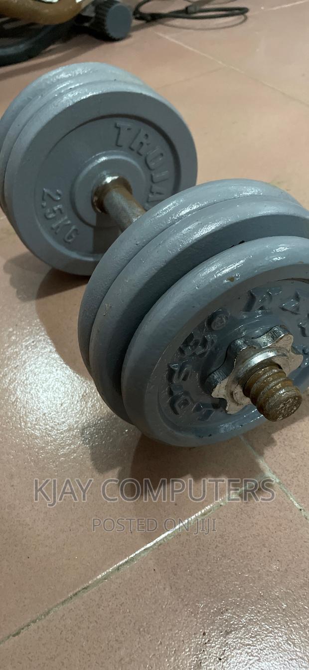 15 Kg Single Carbon Steel Dumbbell · Photo 3