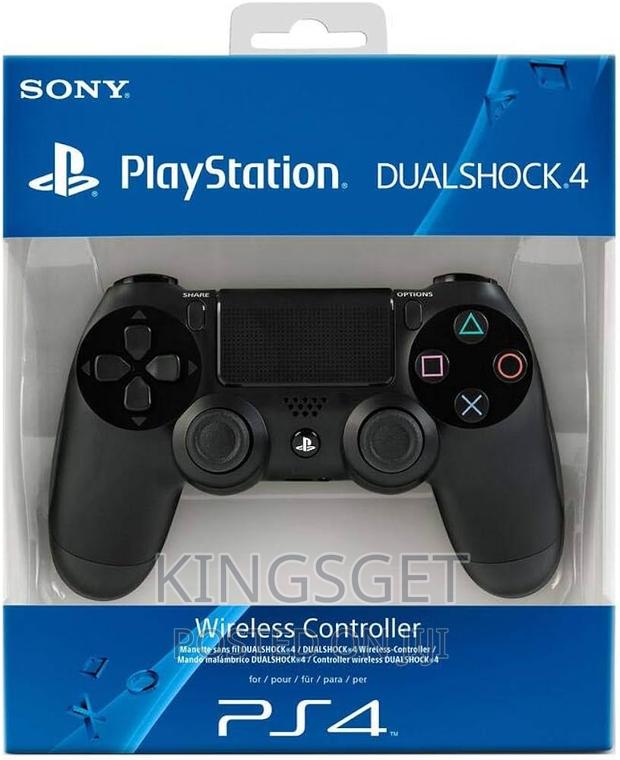 Playstation PS4 Controller · Photo 3