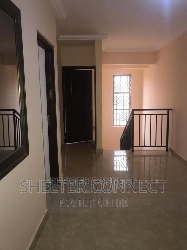 3bdrm Duplex in Abokobi for sale · Photo 4