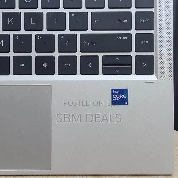 Laptop HP EliteBook x360 1030 G8 32GB Intel Core i7 SSD 512GB · Photo 1