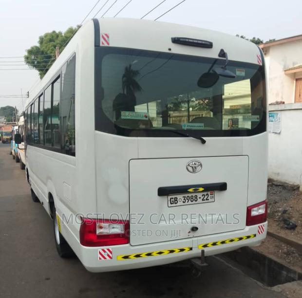 Car Rental- Mini Vans for Hiring Services in Ghana · Photo 4