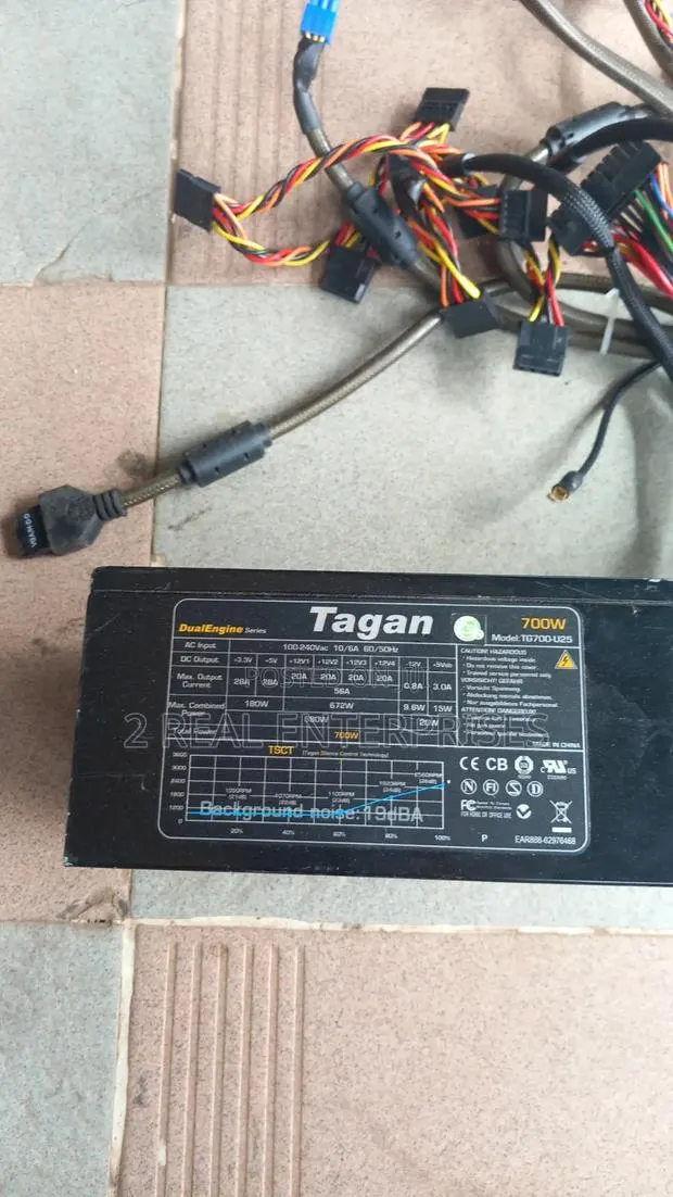 Tagan DualEngine Series 700W Power Supply Unit (PSU) Model: TG700-U25 · Photo 1