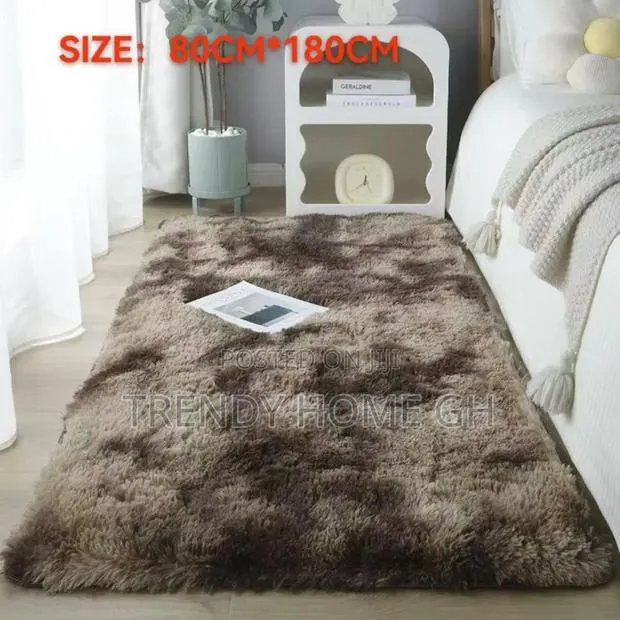Fluffy Carpet 80cm X 180cm – Soft Luxury · Photo 1