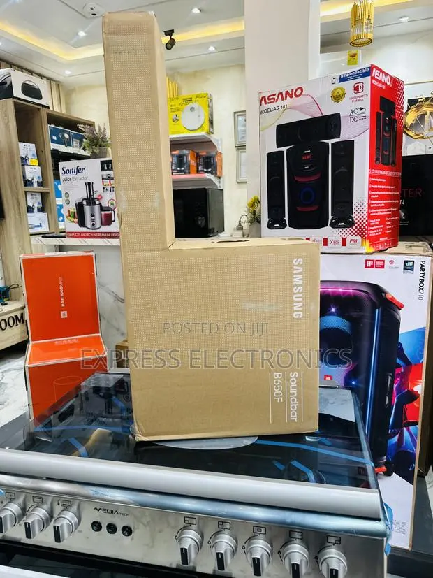 Grab the New Black B650f. 380w Samsung Soundbar · Photo 1