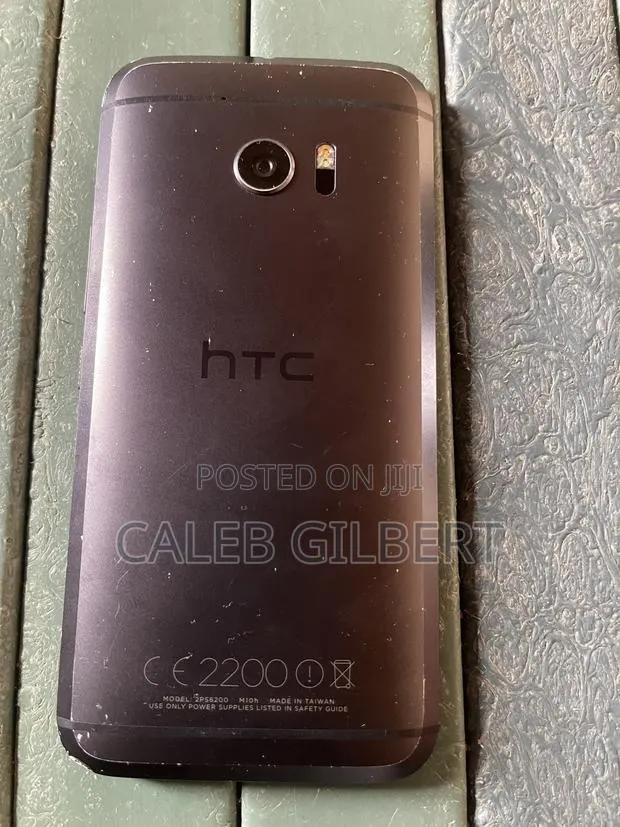HTC 10 32 GB Black · Photo 3