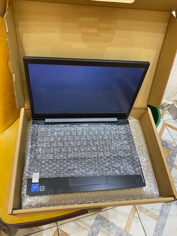 New Laptop Lenovo Chromebook N42 4GB Intel SSHD+SSD 60GB · Photo 3