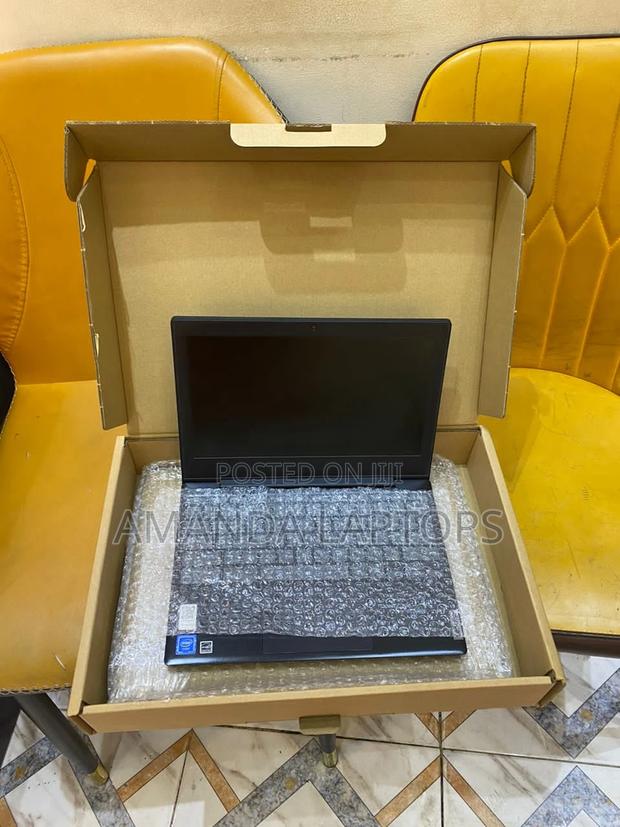 New Laptop Lenovo Chromebook N23 4GB Intel Celeron SSHD+SSD 60GB · Photo 4