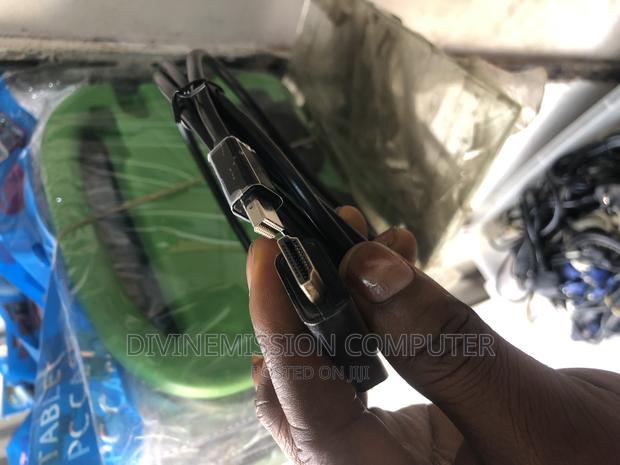 Mini Display Port to HDMI Cable · Photo 3
