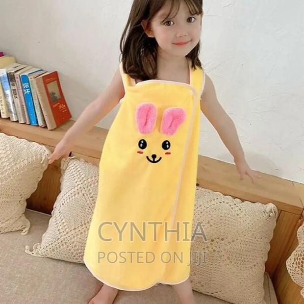 Children's Bathrobe · Photo 2