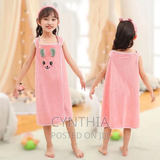 Children's Bathrobe · Photo 3