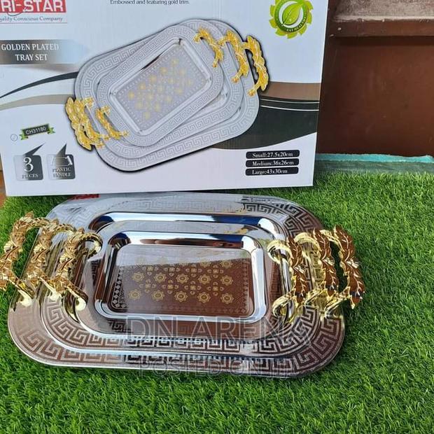 3 Set Tristar Stainless Steel Trays · Photo 1