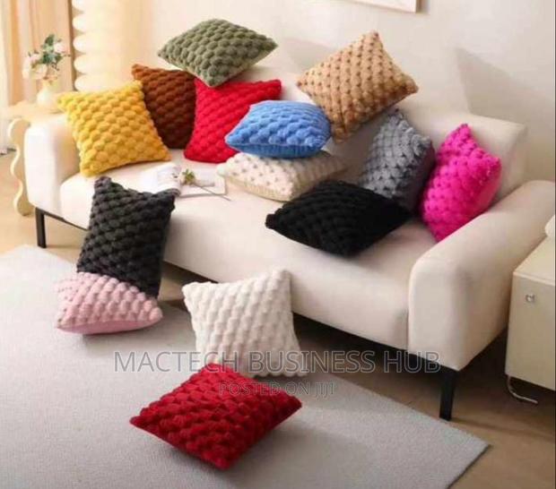 Throw Pillows(For a Pair) 2 · Photo 1