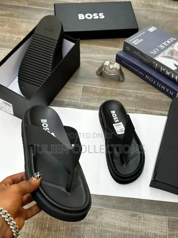Original Boss Sandals Black and Brown · Photo 1