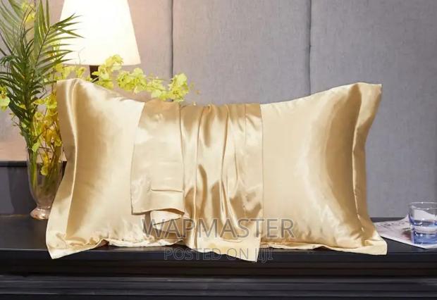 Silk Pillowcase / Satin Silky Pillow Case for Hair and Skin · Photo 5