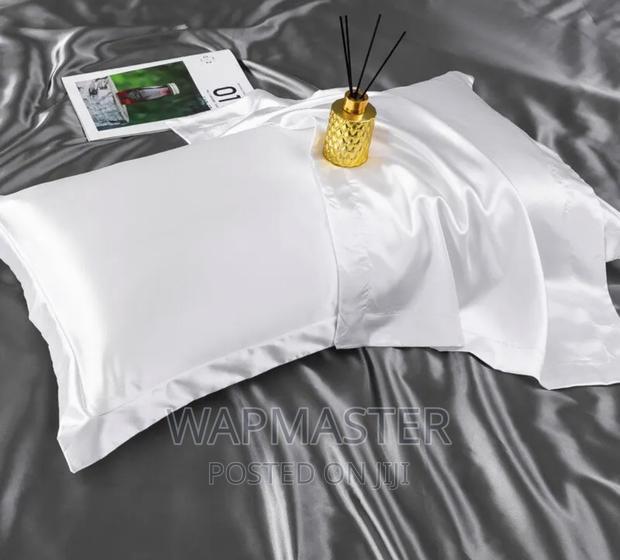 Silk Pillowcase / Satin Silky Pillow Case for Hair and Skin · Photo 6